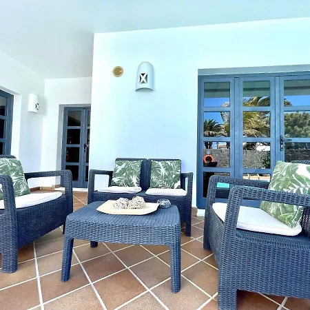 Mamma Mia Pool Heat Private & Jacuzzi Villa