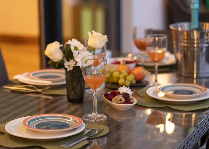 Вилла Mamma Mia Pool Heat Private & Jacuzzi